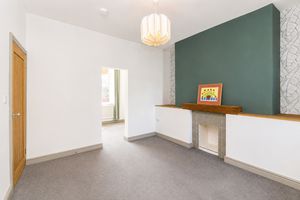 Lounge- click for photo gallery